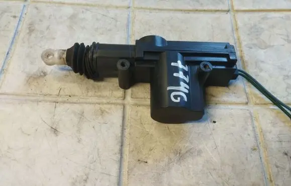 Fiat Doblo Tailgate boot lock/latch motor 
