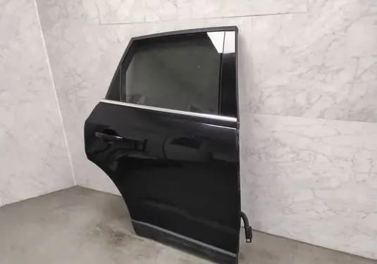 Audi Q5 SQ5 8R Rear door 