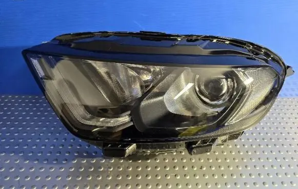 Ford Ecosport Headlight/headlamp 13E015CE