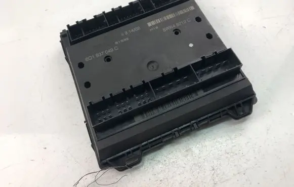 Volkswagen Polo IV 9N3 Comfort/convenience module 6Q1937049C