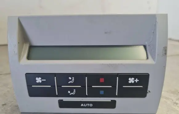 Volkswagen Transporter - Caravelle T5 Climate control unit 5HB00869350
