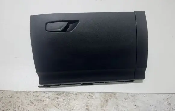 Skoda Octavia Mk4 Glove box 5E4857103 5E4857097