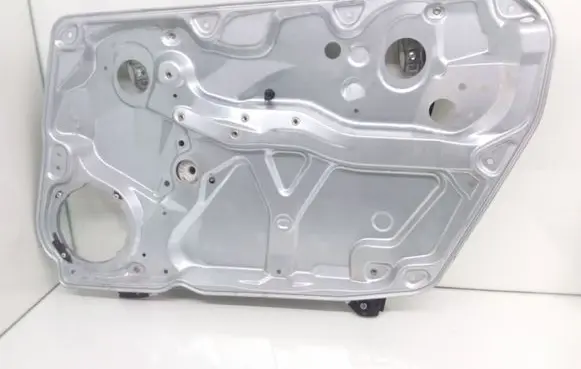Volkswagen PASSAT B5 Front window lifting mechanism without motor