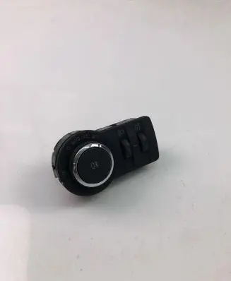 Opel Insignia A Light switch 13268704