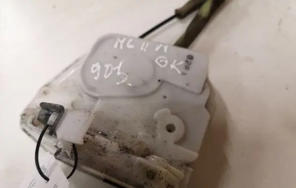 Mazda 6 Rear door lock A0174