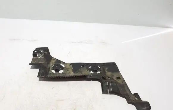 Engine splash shield/under tray