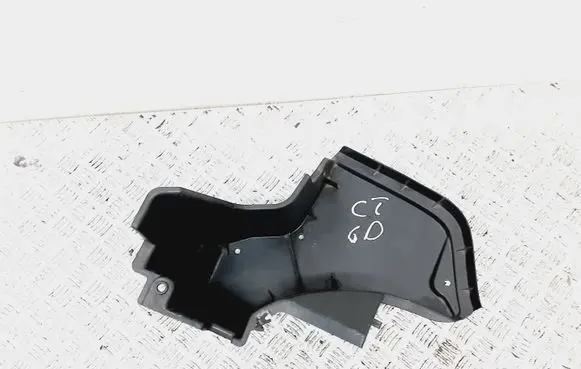 Lexus CT 200H Other under body part 5822776020