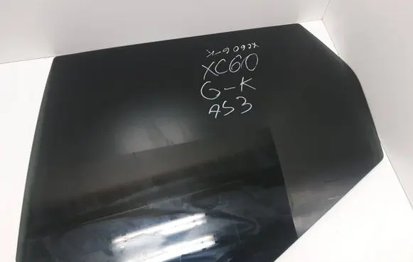 Volvo XC60 Rear door window glass