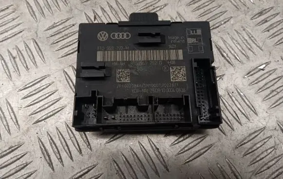 Audi A4 S4 B8 8K Door control unit/module 8T0959792M