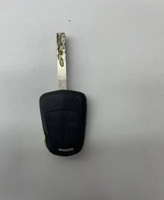 Opel Mokka X Ignition key/card 
