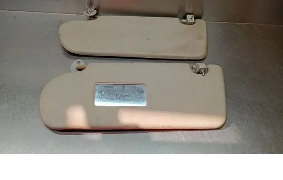 Land Rover Freelander Sun visor
