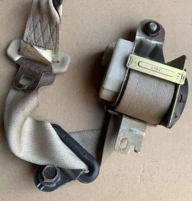 Honda Accord Rear seatbelt DATE1995 TFCA8AJ715 209N0302