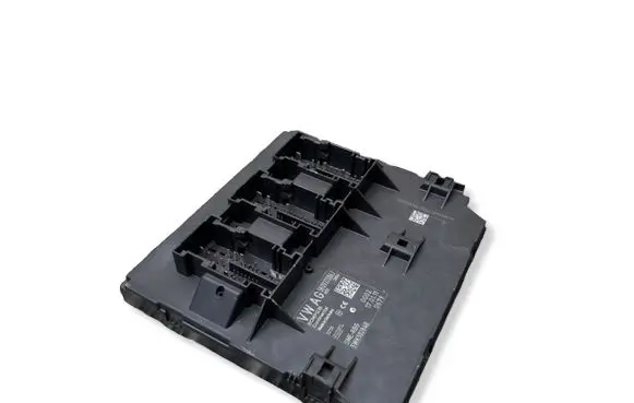 Volkswagen Touran II Comfort/convenience module 5K0937086J 5WK50284B BCMP03S