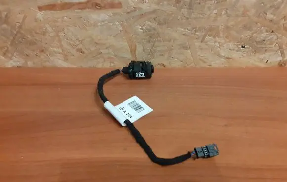 Mercedes-Benz C W204 Oil temperature sensor A2118300272 A2045409806
