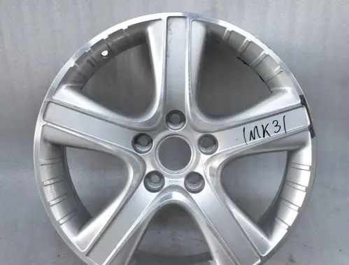 Non-original wheel cap