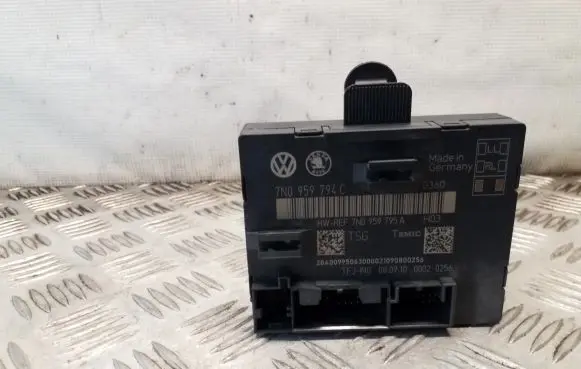 Volkswagen Sharan Door control unit/module 7N0959794C