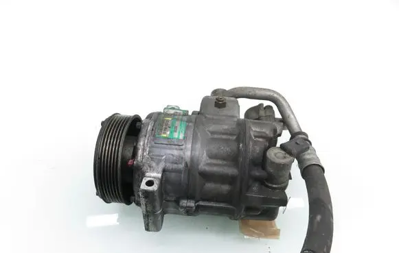 Volkswagen Golf V Air conditioning (A/C) compressor (pump) 1K0820803G