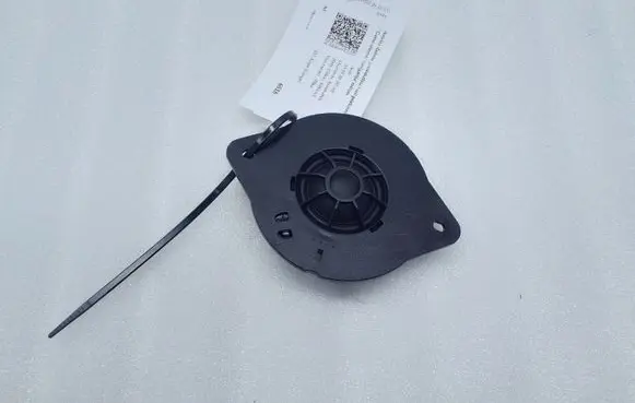 Audi A5 8T 8F Front door high frequency speaker 8T0035399A