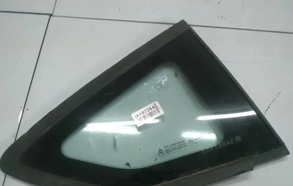Citroen C5 Rear side window AS2