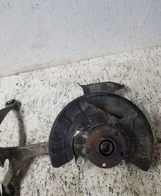 Volkswagen Phaeton Front wheel hub