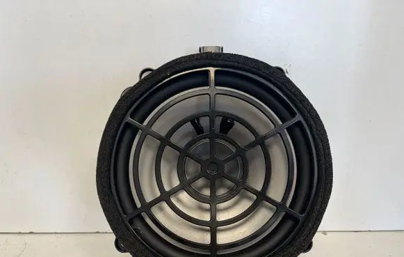 Audi Q7 4L Front door speaker 4L0035415B