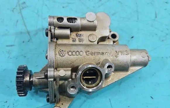 Audi A4 S4 B9 8W Oil pump 06H115105 IMPRK1553100