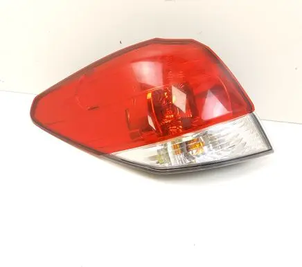 Subaru Legacy Rear/tail lights 22020067