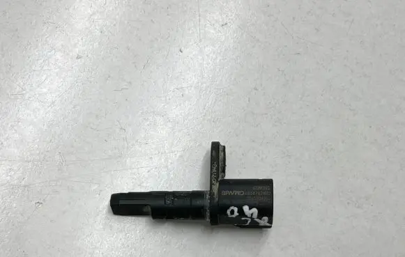 Volvo XC40 ABS brake wheel speed sensor 32214293 0265004203 8888762802