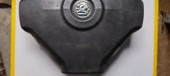 Opel Vivaro Steering wheel airbag 91167641