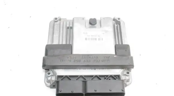 Audi A5 8T 8F Engine control unit/module 04L906021BG