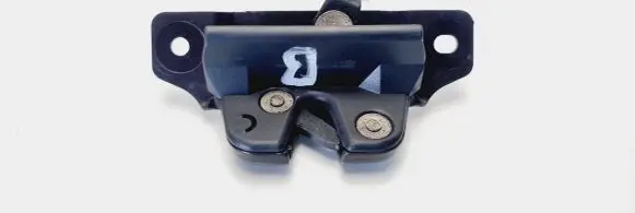 Peugeot 106 Tailgate/trunk/boot lock/catch/latch