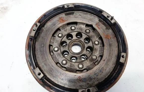 Mercedes-Benz B W245 Flywheel 