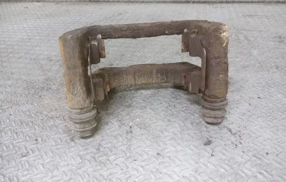 KIA Venga Brake caliper pad carrier rear 