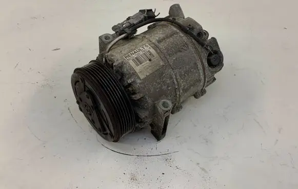 Renault Laguna III Air conditioning (A/C) compressor (pump) 8200720780A Z0003233A 7505739024
