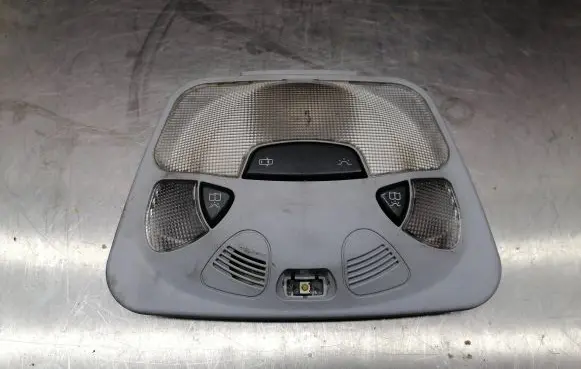 Mercedes-Benz C W203 Front seat light A2038202301