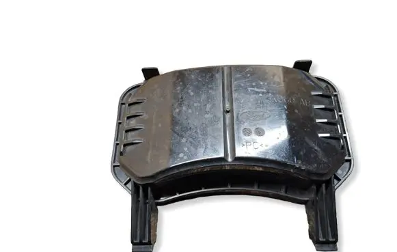 Ford Mondeo MK IV Headlight/headlamp dust cover 7S7113K060AB