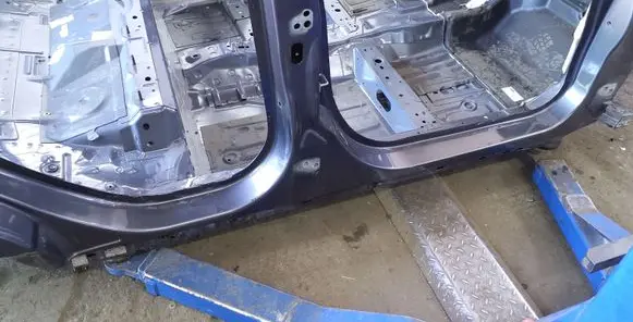 Ford Ecosport Side car body part 