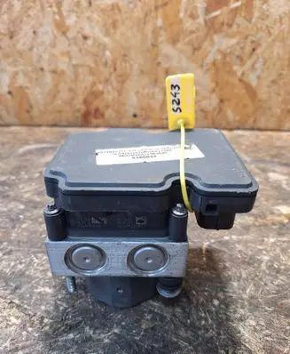Suzuki SX4 S-Cross ABS Pump 56110-61ME0 0265956193 2265106516