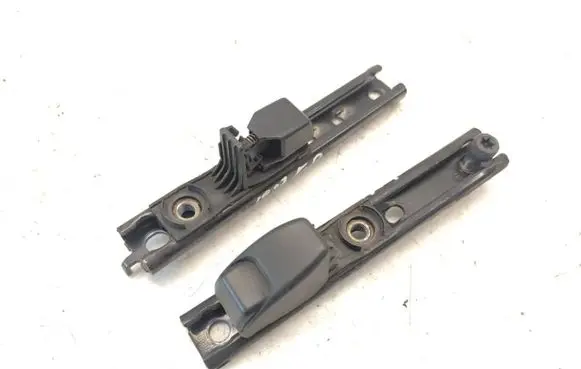 Ford Transit Seat belt adjustment rail 526034