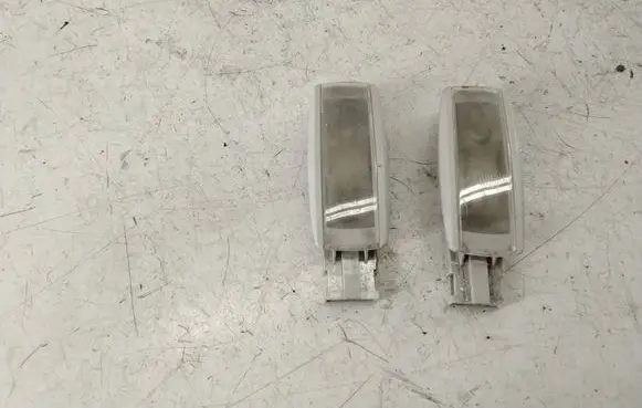 Volkswagen PASSAT B6 Other interior light 1K0947109