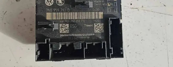 Skoda Yeti (5L) Door control unit/module 7N0959792D 7N0959792