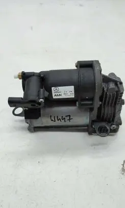 Mercedes-Benz Vito Viano W447 Air suspension compressor a4473206200