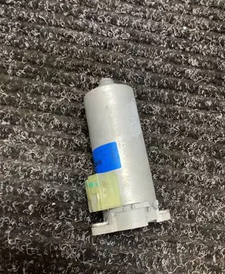 BMW X3 F25 Seat adjustment motor 0130002630 P01176101