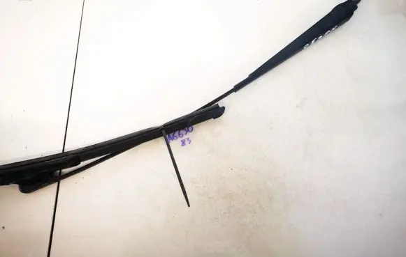 Volvo S80 Front wiper blade arm 09484613