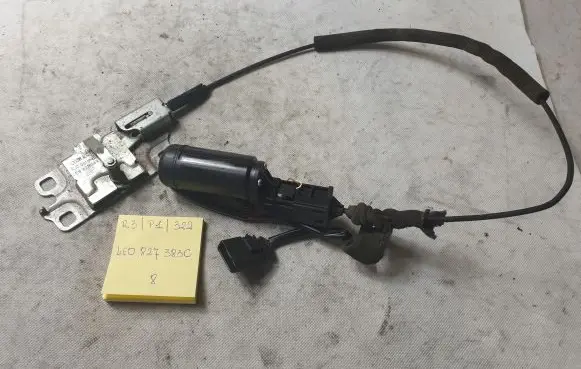 Audi A8 S8 D3 4E Tailgate/trunk/boot lift motor 4E0827383C