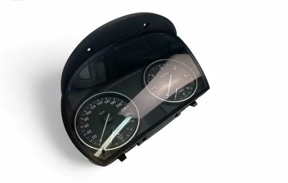 BMW X1 E84 Speedometer (instrument cluster) 9242371