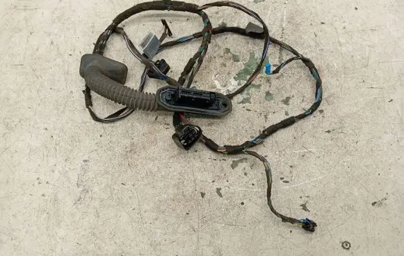 BMW 3 E90 E91 Front door wiring loom 6938210 11107811 E90E91