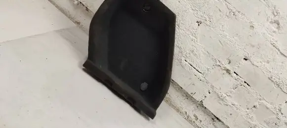Trunk/boot lower side trim panel