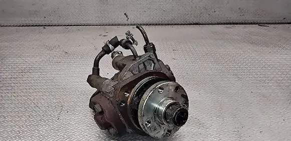 Nissan Primera Fuel injection high pressure pump 16700AW401 2940000121