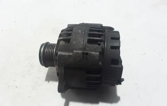 Renault Kangoo I Generator/alternator 8200159642